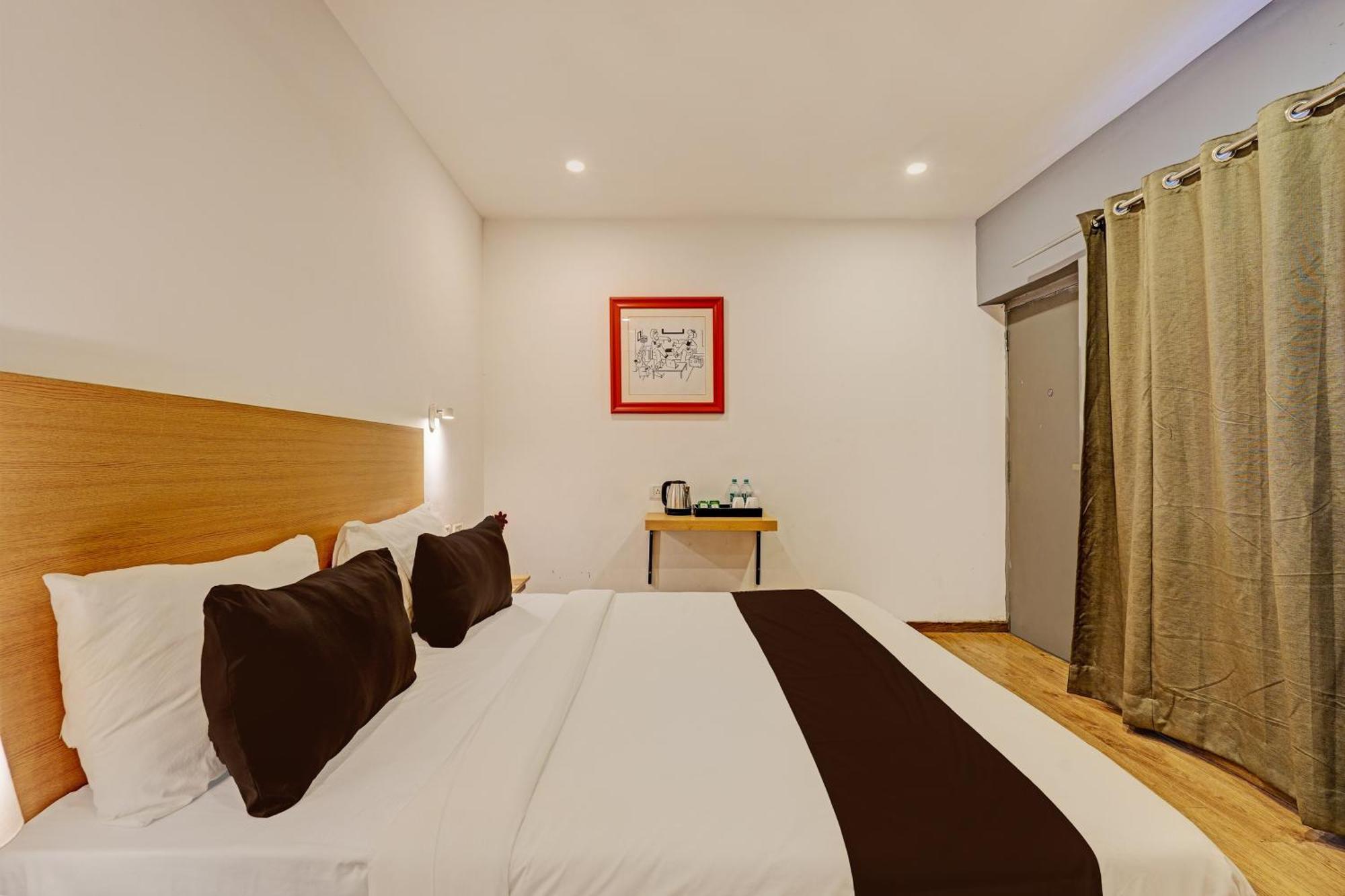 Super Townhouse Ramamurthy Nagar Formerly Navya International Bengalúr Exteriér fotografie