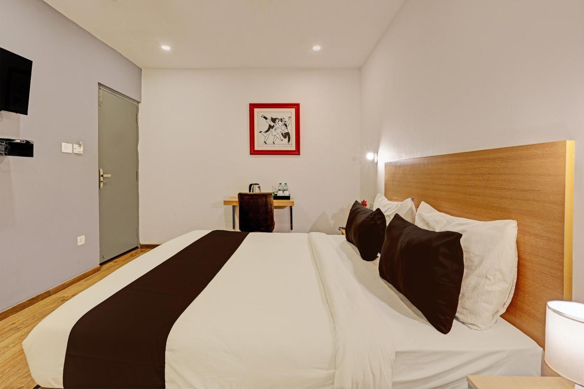 Super Townhouse Ramamurthy Nagar Formerly Navya International Bengalúr Exteriér fotografie